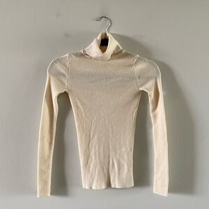 Uniqlo Wool Ribbed Turtleneck Sweater